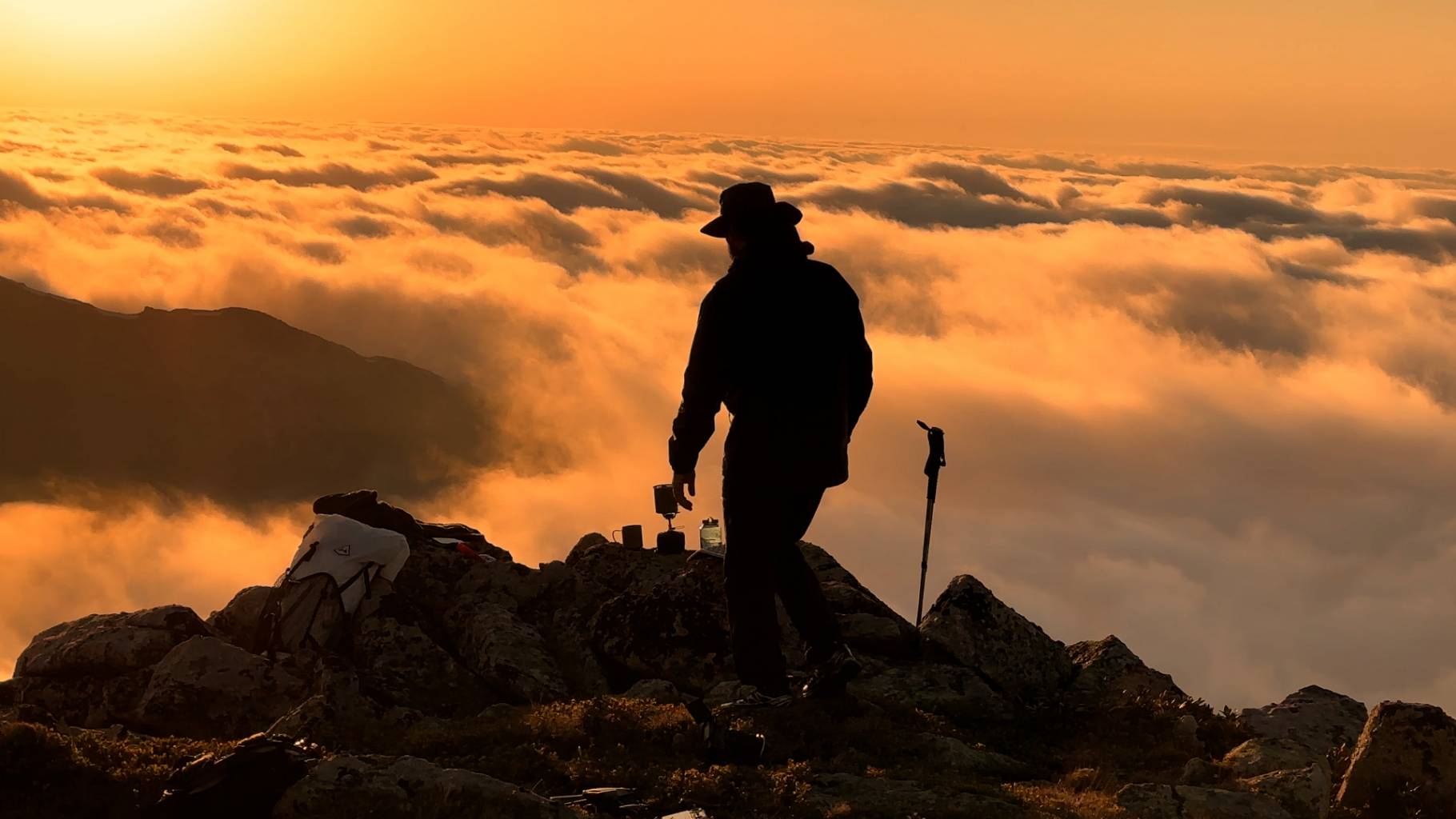 yx.00 04 34 01.Standbild031